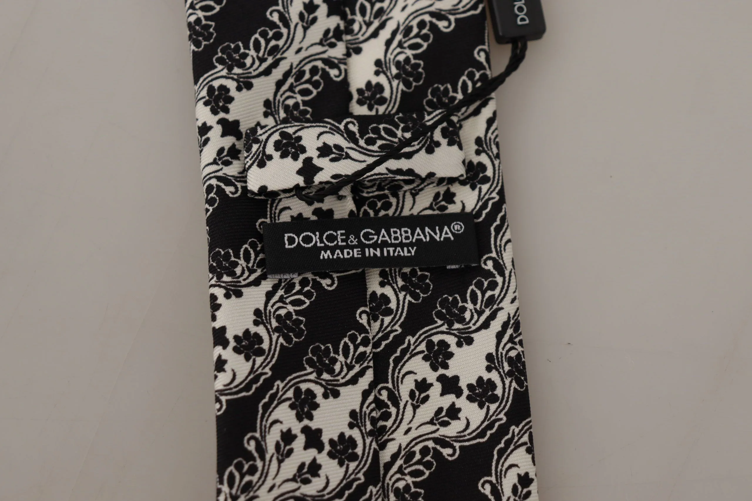 Black White Flower 100% Silk Print Adjustable Accessory Tie - Image 4